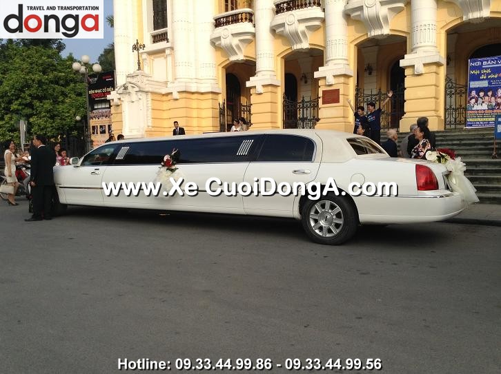 mau-xe-cuoi-limousine-nao-duoc-yeu-thich-nhat (5)