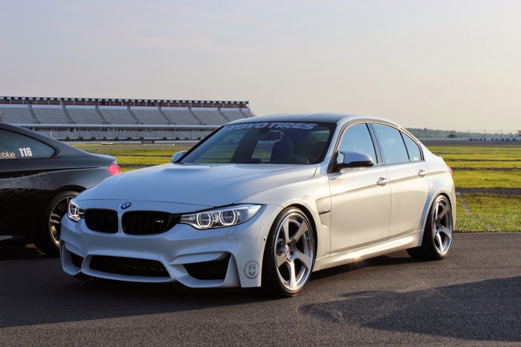 tim-hieu-thong-tin-xe-cuoi-BMW-M3-328i-mui-trần